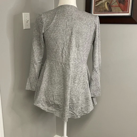 Lysse Gray Marled Knit Open Front Cardigan‎ XS peplum ruffle - Picture 2 of 6